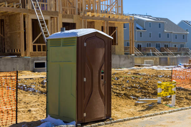 Best Wedding porta potty rental  in Coloma, MI