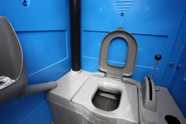 Best Porta potty delivery and setup  in Coloma, MI