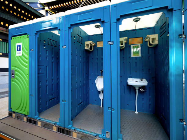 Best Emergency porta potty rental  in Coloma, MI